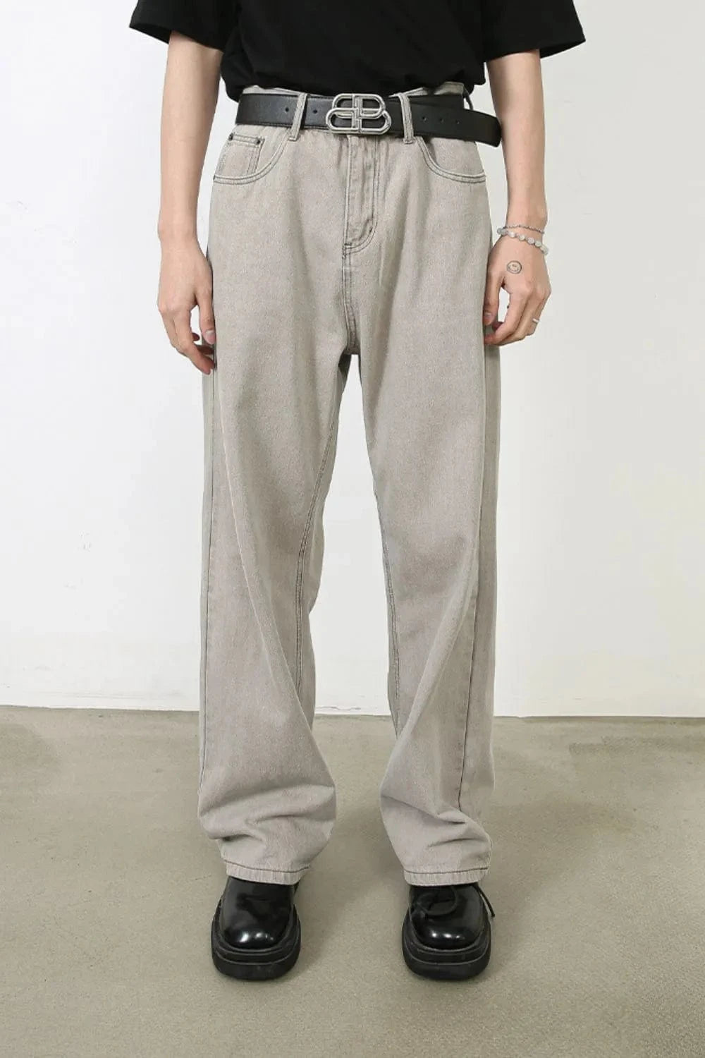 f9433b37-2dc2-4e29-afe8-911c74f94753-Max